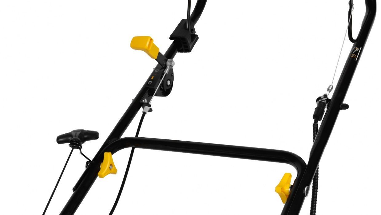 Бензиновый скарификатор CHAMPION GSC4840