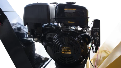 Измельчитель-шредер бензиновый CHAMPION CH1211E